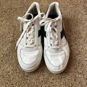 Diadora B.Elite Mens White Casual Low Top Lifestyle Sneakers Shoes